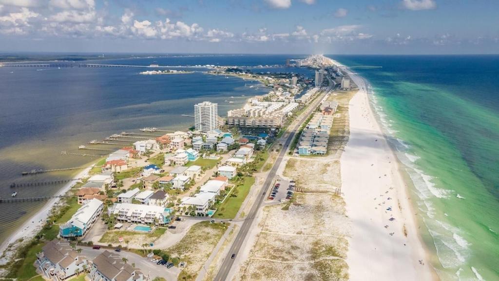 Ocean Front Penthouse Suite Panoramic Views Of Gulf,Pensacola Beach,Pier, & Bay Exterior photo